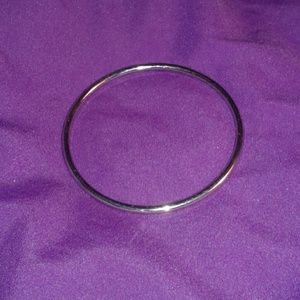 Single Silver Bangle